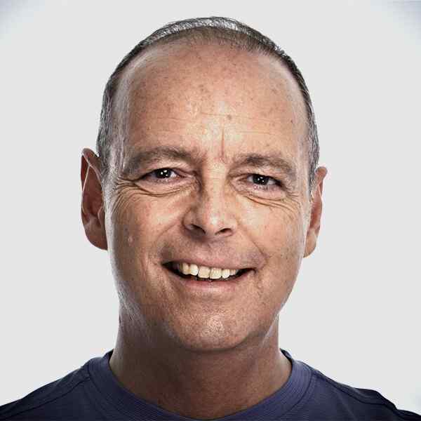 https://fixerfox.co.uk/wp-content/uploads/2018/09/our_team_02.jpg
